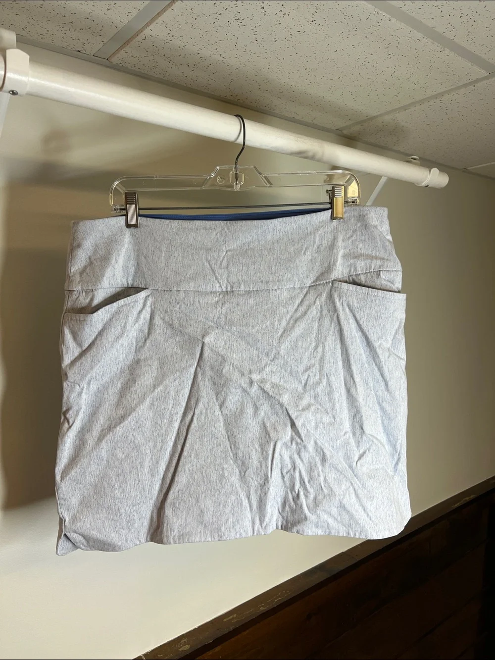 S.C. & Co. White and Blue Patterned Skort- XL